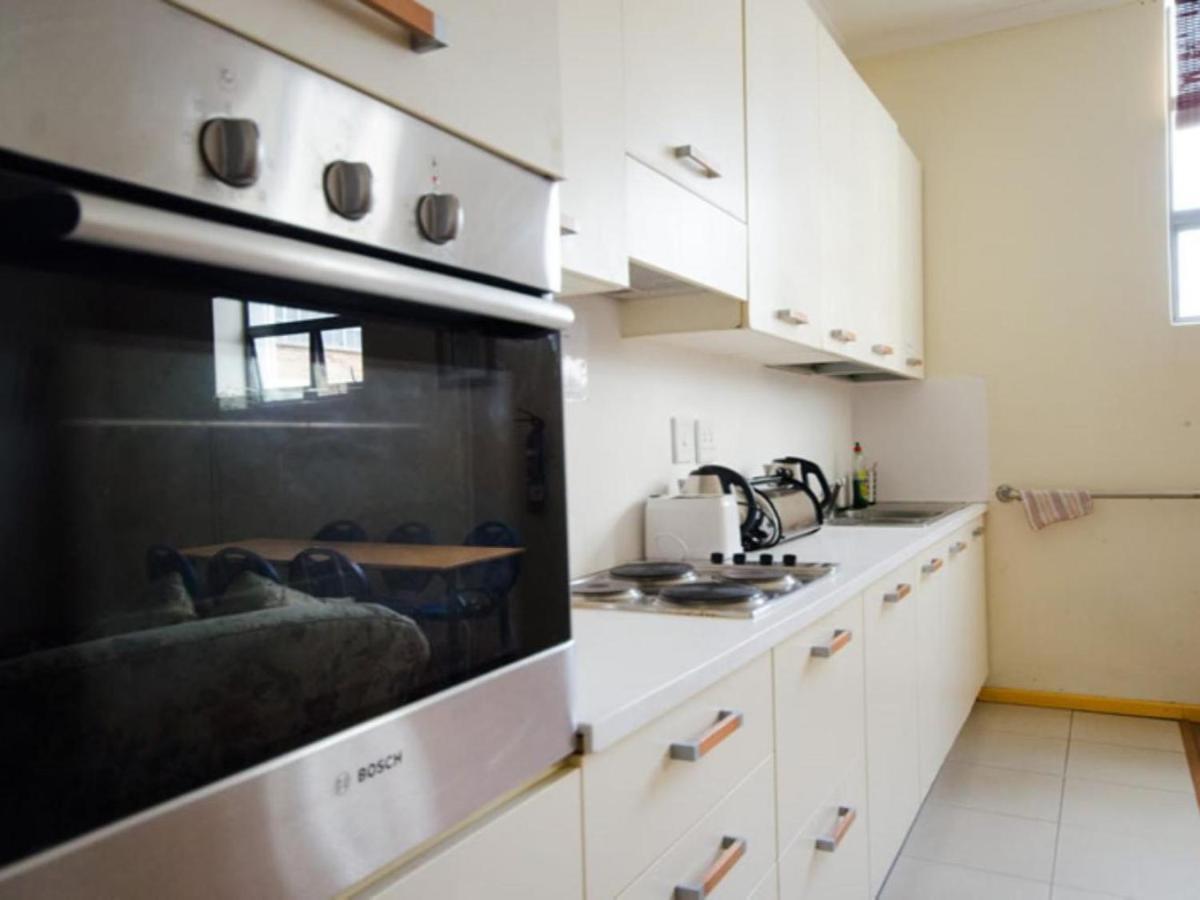 Scalabrini Accommodation เคปทาวน์ ภายนอก รูปภาพ