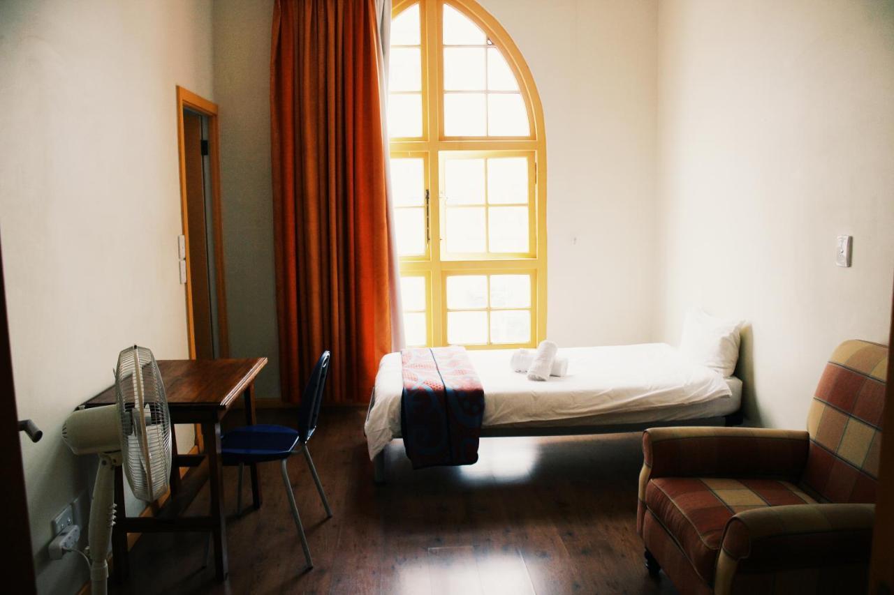 Scalabrini Accommodation เคปทาวน์ ภายนอก รูปภาพ